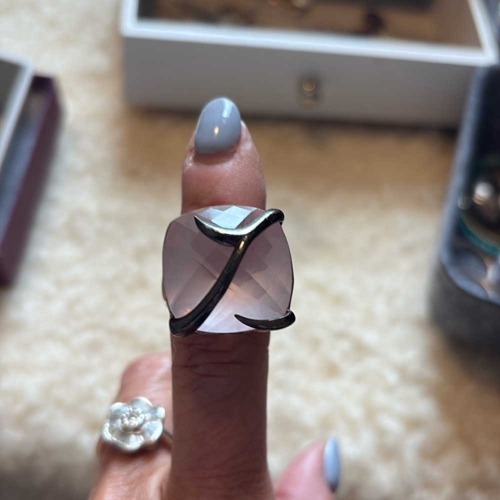 RARE!!! Authentic Stephen Webster thorn rose  quartz ring gorgeous